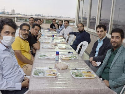 مراسم افطاری نیان